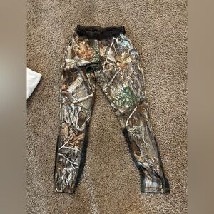 Real tree scent lock women’s medium leggings hunting pants
